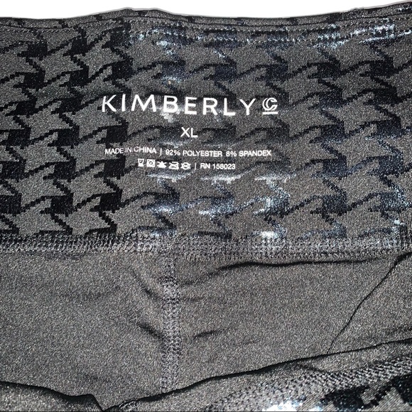 High Rise Glossy Leggings - Picture 9 of 10